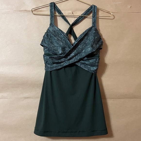 Lululemon | Wrap It Up Tank Top Built in Bra Crossover Jazzy Gator Green Size 8 - Picture 1 of 10